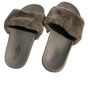 ‘Charles Albert’ grey flip flop slippers